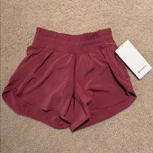 LULULEMON SHORTS